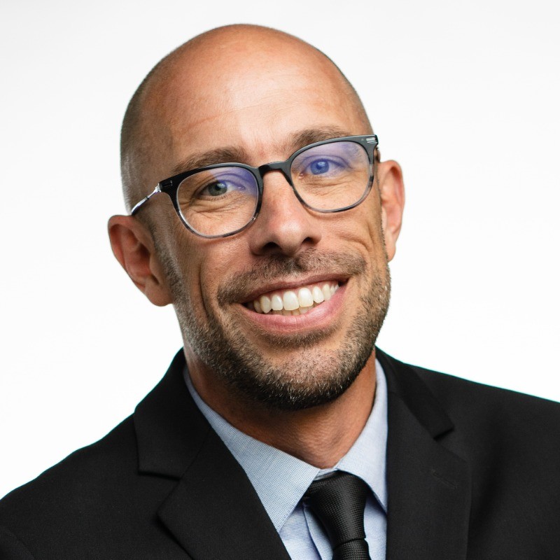 Dr. Aaron Kuecker
